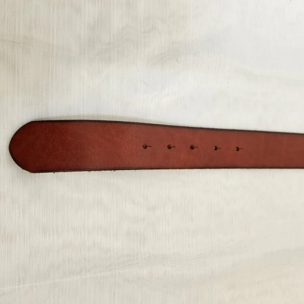 Men's Genuine Leather Belt Size S-32 Reddish Brown Black Edging Silver Buckle